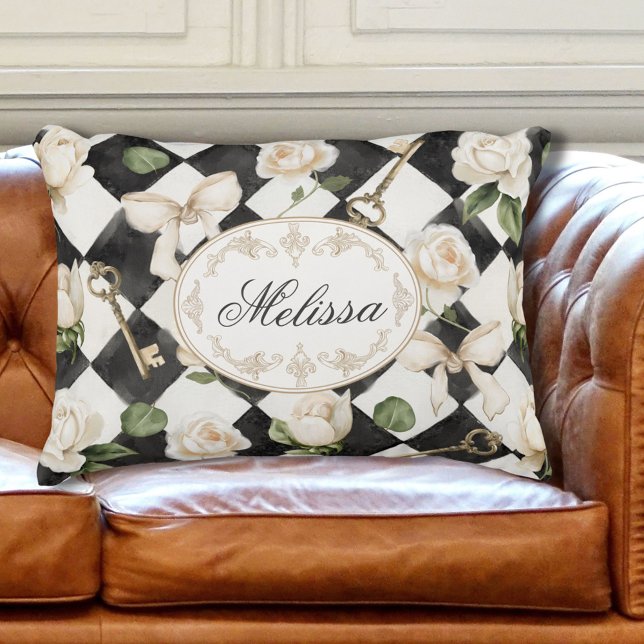 Monogram  Roos Bloemen Zwart Wit Diamant Accent Kussen (In situ)