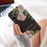Monogram Roos Gold Waterverf Floral Dark Grey iPhone 15 Pro Case<br><div class="desc">Pas dit prachtige florale waterverf hoesje aan met jouw naam dat een roos goud geometrische lijst op de achtergrond heeft.</div>