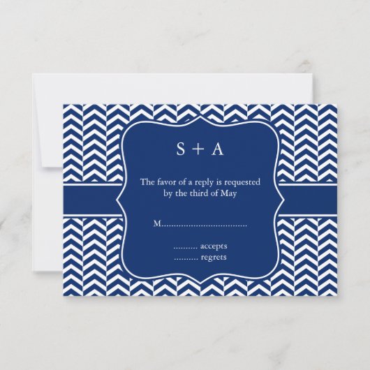 Monogram Royal Blue Chevron Pattern Wedding RSVP (Voorkant)