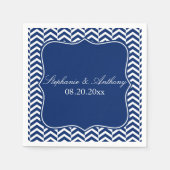 Monogram Royal Blue Chevron Pattern Wedding Servet (Voorkant)