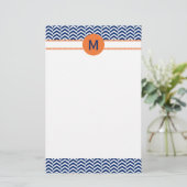 Monogram Royal Blue met Oranje Chevron Pattern Briefpapier (Staand voorkant)