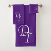 Monogram - Royal paarse Bad Handdoek (Insitu)