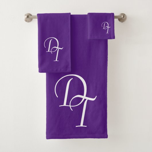 Monogram - Royal paarse Bad Handdoek (Insitu)