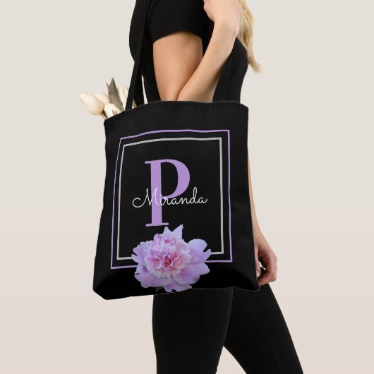 Monogram Roze Bloem Zwart Modern Tote Bag (Dichtbij)