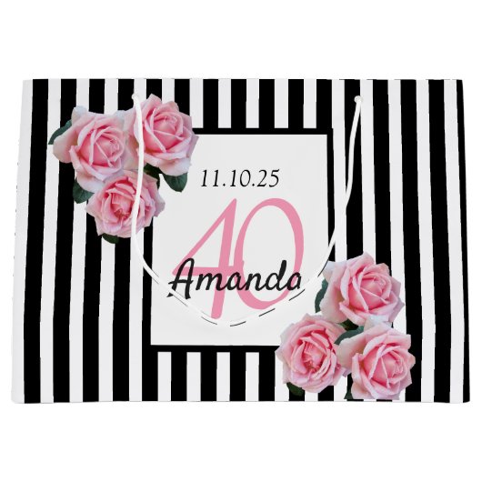 Monogram roze bloemkolen van Birthday Groot Cadeauzakje (Voorkant)