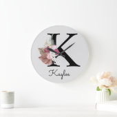 Monogram Roze Boho Girly Floral Initiaal K Grote Klok (Huis)