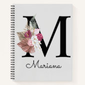 Monogram Roze Boho Girly Floral Initiaal M Notitieboek (Voorkant)
