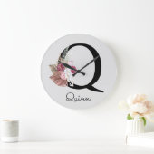 Monogram Roze Boho Meisjesachtig Bloemstuk Initiaa Grote Klok (Huis)