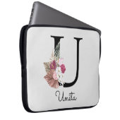 Monogram Roze Boho Meisjesachtig Bloemstuk Initiaa Laptop Sleeve (Voorkant Rechts)