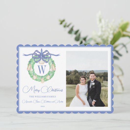 Monogram Roze Bow Greenery kerstfoto Feestdagenkaart (Staand voorkant)