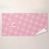 Monogram roze cirkels patroon badhanddoek (Badhanddoek)