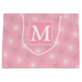 Monogram roze cirkels patroon groot cadeauzakje (Voorkant)