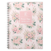 Monogram Roze Coquette Bloemen, Esthetische Bloeme Notitieboek (Voorkant)