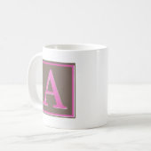 Monogram roze en bruin koffiemok (Voorkant links)