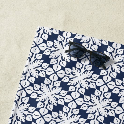 Monogram roze en Navy Hawaiian Pattern Strandlaken (In situ)