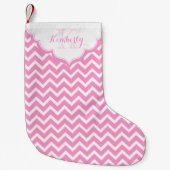 Monogram roze en wit zigzag Chevron Kleine Kerstsok (Voorkant)