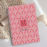 Monogram roze en witte Damask Trendy Planner<br><div class="desc">Een roze en witte damast afbeelding versieren deze planner cover en het kan worden gepersonaliseerd met uw initiaal en naam. Komt overeen met terug. Uitzicht onze volledige lijn van producten in onze Zazzle winkel.</div>