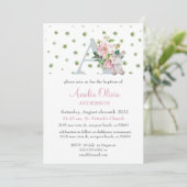 Monogram roze Floral Greenery Baptism Girl Invita Kaart (Staand voorkant)