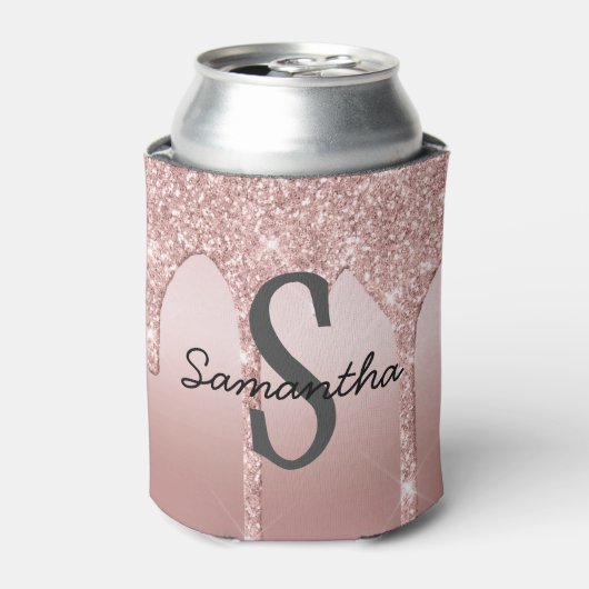 Monogram Roze Goud Drip Glitter Blush Roze Trendy Blikjeskoeler (Blikje Voorkant)