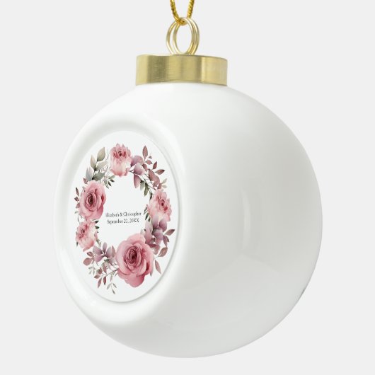 Monogram Roze Rozen Groen Waterverf Bruiloft Keramische Bal Ornament (Rechts)