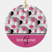 Monogram roze zwart Voetbal Patroon Keramisch Ornament (Achterkant)