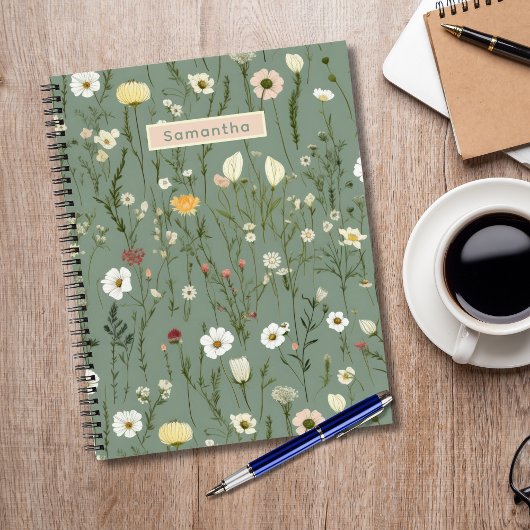 Monogram Sage Groen Geel Wit Wilde Bloemen Boho Notitieboek
