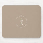 Monogram, salon, minimalistisch, beige-bruin muismat (Voorkant)