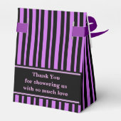 Monogram Schattige gestreepte Baby shower Bedankdoosjes (Achterkant)