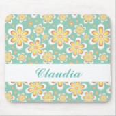 Monogram schattige oranje bloemetjes op groen muismat (Voorkant)