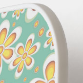 Monogram schattige oranje bloemetjes op groen pickleball paddle (Links Detail)
