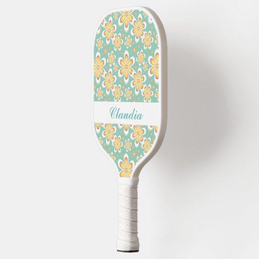 Monogram schattige oranje bloemetjes op groen pickleball paddle (Links)