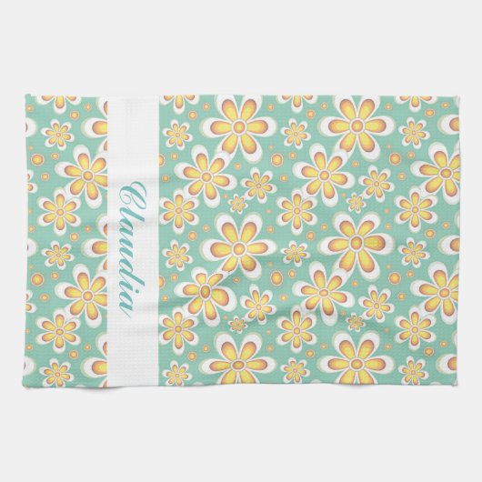 Monogram schattige oranje bloemetjes op groen theedoek (Horizontaal)