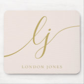 Monogram Script Elegant Girly Blush Pink Gold Muismat (Voorkant)