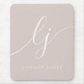 Monogram Script Elegant Vrouwelijk Dusty Roos Roze Muismat (Voorkant)