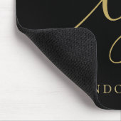 Monogram Script Elegant Zwart Goud Vrouwelijk Muismat (Hoek)