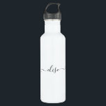 Monogram Script Kalligrafie Eenvoudige naam Waterfles<br><div class="desc">Dit ontwerp kan op het gebied worden gepersonaliseerd dat door de foto en/of tekst te veranderen wordt verstrekt. Of het kan worden aangepast door te klikken deze Sjabloon personaliseert en dan de klik te kiezen om verdere optie aan te passen en de kleur van de achtergrond te schrappen of te...</div>