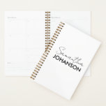 Monogram Script Name Modern minimalist Planner<br><div class="desc">Verhoog uw dagelijkse routine met onze Monogram Script Name Modern Minimalist Planner. Deze planner is niet alleen een hulpmiddel; het is een uitbreiding van uw persoonlijke stijl, waarbij eenvoud wordt gecombineerd met elegantie. Het gepersonaliseerde monogram op de cover voegt een vleugje verfijning toe, waardoor elke planningssessie een moment van luxe...</div>