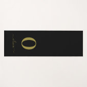 Monogram Script Name Personated Black and Gold Yogamat (Voorkant (horizontaal))