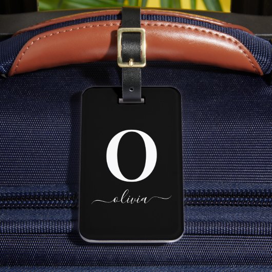 Monogram Script Name Personated Black and White Bagagelabel (Voorkant Insitu 2)