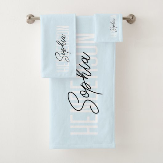 Monogram Script Signature Pastel Blue Bad Handdoek (Insitu)