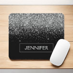 Monogram Silver Glam Glitter Sparkle Name Muismat<br><div class="desc">Silver and Black Faux Glitter Sparkle Elegant and Modern Chic Trendy Luxury Monogrammed Muismat. Deze monogram - voeg uw eigen naam toe aangepast mousepad kan met jouw naam worden bijgewerkt.</div>