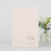 Monogram Simple Blush Pink gepersonaliseerd Briefpapier (Staand voorkant)