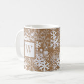 Monogram Snowflakes Gingerbrood Kraft Brown Koffiemok (Voorkant links)