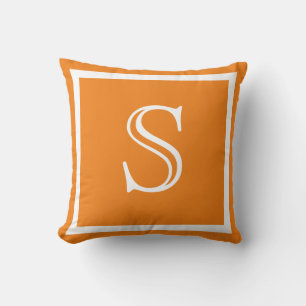 MONOGRAM Solid Oranje wit script, glad gekleurd Kussen