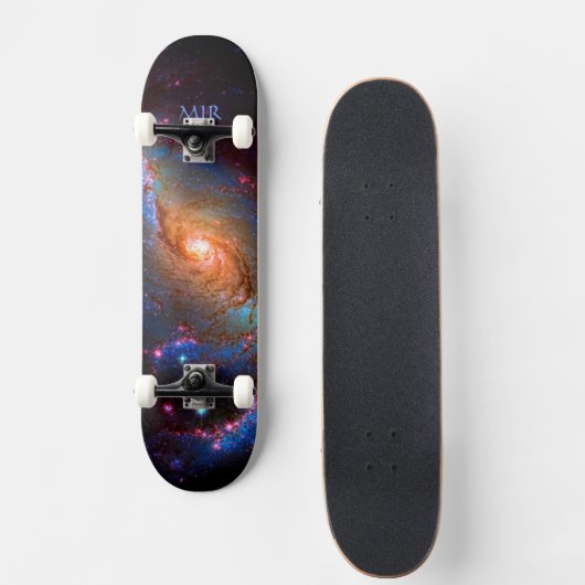 Monogram Spiral Galaxy NGC 1672 Skateboard (Voorkant)