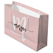 Monogram Stijlvol Modern Blush Pink Script Groot Cadeauzakje (Voorkant Gekanteld)