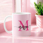 Monogram Stijlvol Modern Hot Pink Koffiemok<br><div class="desc">Geniet van stijl met onze Monogram Stijlvolle Modern Hot Pink Coffee Mok! Deze mok is voorzien van een levendig roze ontwerp en is gepersonaliseerd met uw monogram in een strak, modern lettertype voor een chique en aangepaste touch. Perfect voor uw ochtendkoffie of thee, het combineert modieuze esthetiek met dagelijkse functionaliteit....</div>