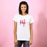 Monogram Stijlvol Modern Hot Pink T-shirt<br><div class="desc">Verhoog je kledingkast met ons Monogram Stijlvol Modern Hot Pink T-Shirt! Dit t-shirt heeft een opvallende roze tint en is gepersonaliseerd met uw monogram in een strak, modern lettertype voor een chique, aangepaste look. Gemaakt van zachte, hoogwaardige stof, biedt het de hele dag comfort en duurzaamheid. Perfect voor casual uitstapjes...</div>