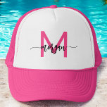 Monogram Stijlvol Modern Hot Pink Trucker Pet<br><div class="desc">Maak je look helemaal af met onze Monogram Stijlvolle Modern Hot Pink Trucker Hat! Dit pet heeft een levendig roze ontwerp en is gepersonaliseerd met uw monogram in een strak, modern lettertype. Het voegt een chique, aangepaste toets toe aan uw stijl. De ademende mesh-rug en de verstelbare kliksluiting zorgen voor...</div>