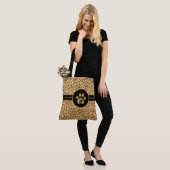 Monogram & Stijlvolle Tijgerprint & Poot Tote Bag (Op model)
